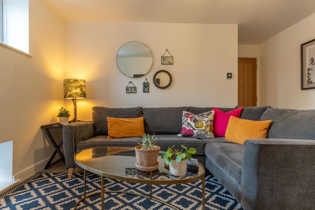 Luxury Chapel Apartment Within City Walls Chester Exterior foto